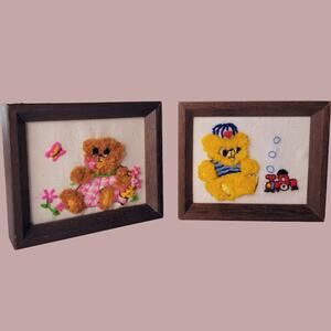 Vintage 1974 Nursery Needlepoint Teddy Bears, Set of Two